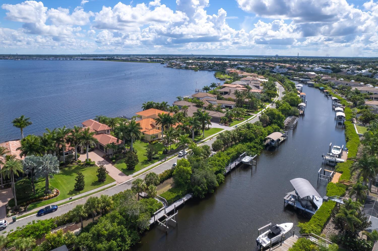 HAWK ISLAND - Residential