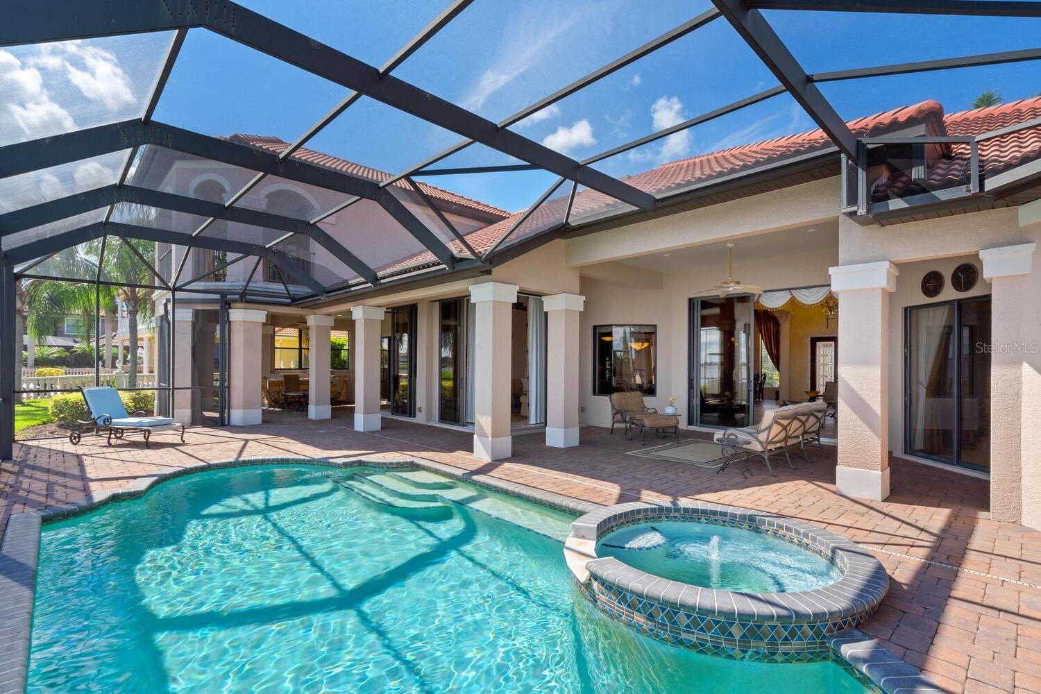 HAWK ISLAND - Residential