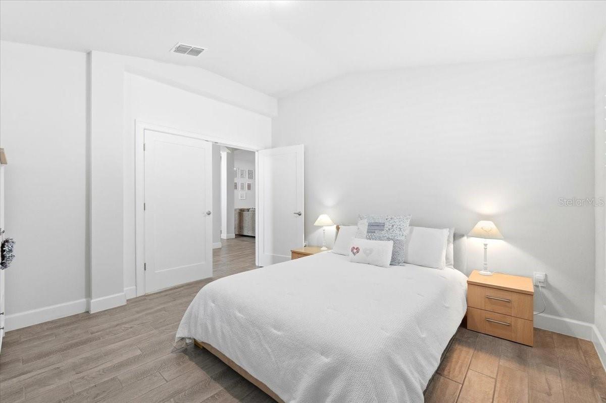 LAKE JULIANA ESTATES - Residential