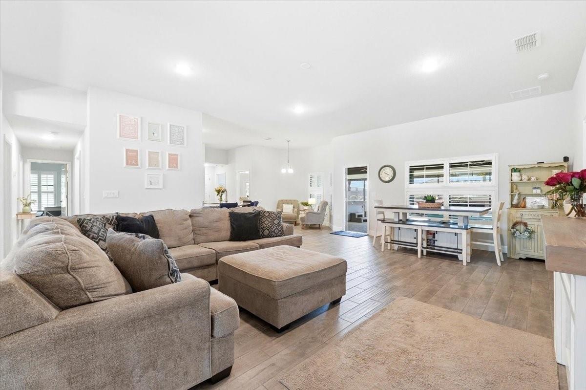 LAKE JULIANA ESTATES - Residential