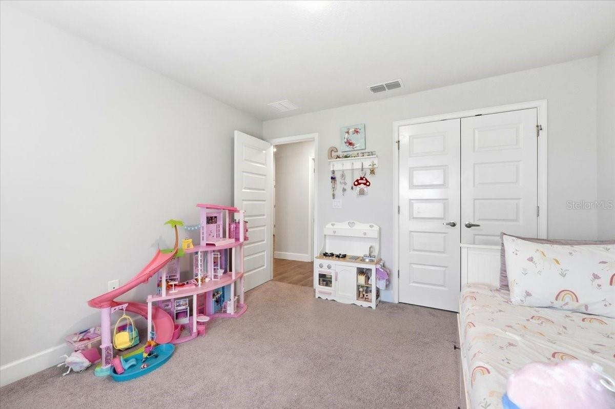 LAKE JULIANA ESTATES - Residential