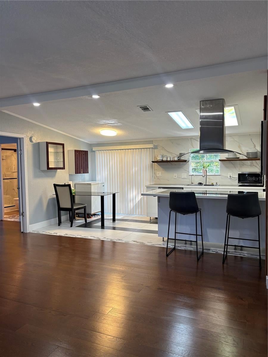 214 MORNINGSIDE AVENUE