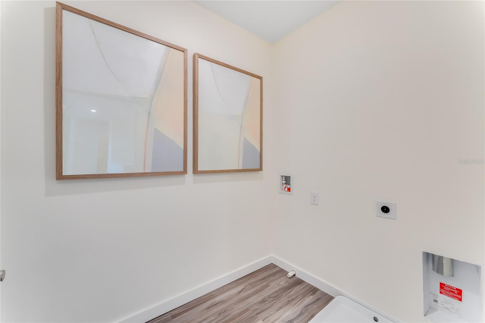 BUENA LAGO - Residential