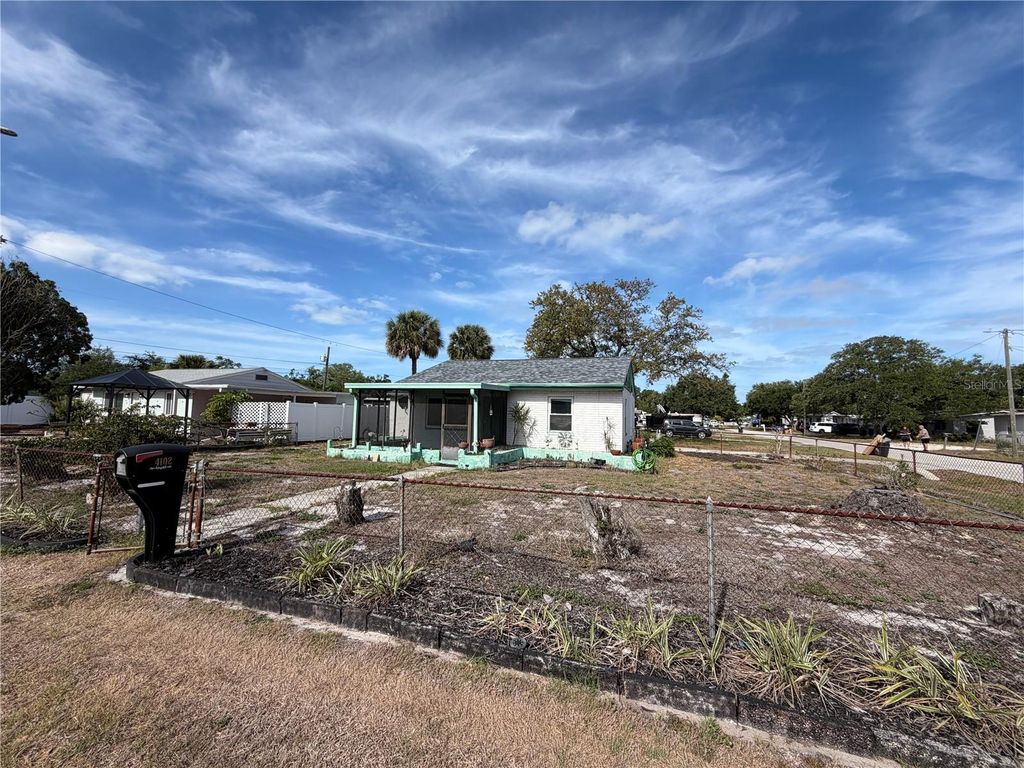 Photo of 4102 74th Street N, St Petersburg, FL 33709 (MLS # W7884872)