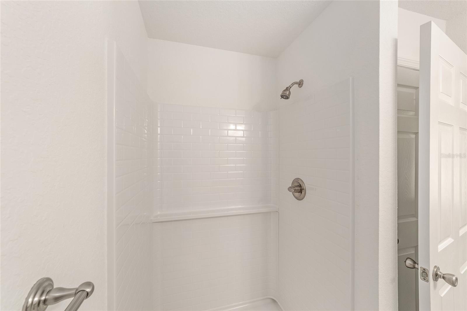 RAINBOW LAKES ESTATES - Residential