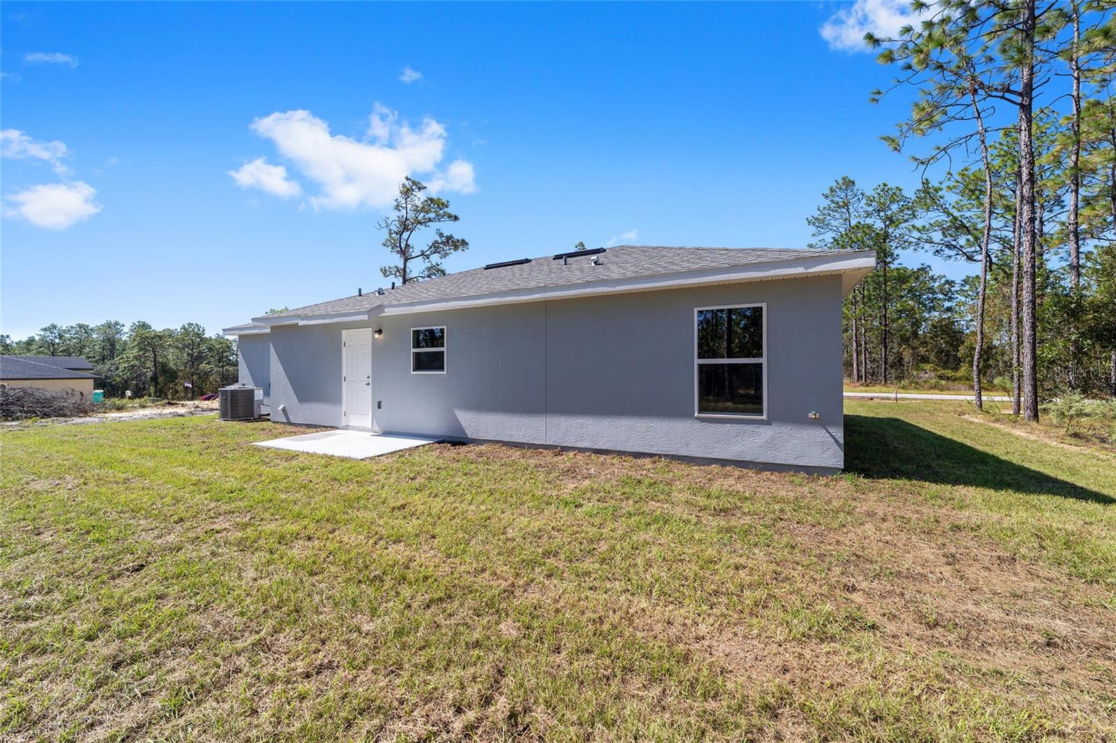 RAINBOW LAKES ESTATES - Residential