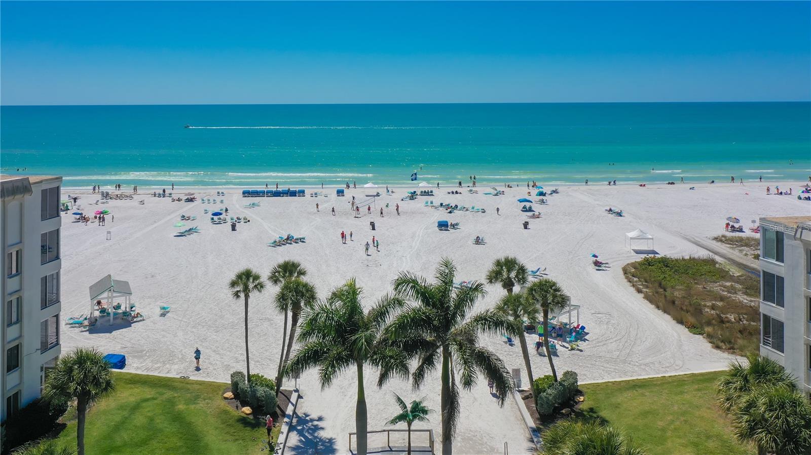 ISLAND HOUSE - Residential