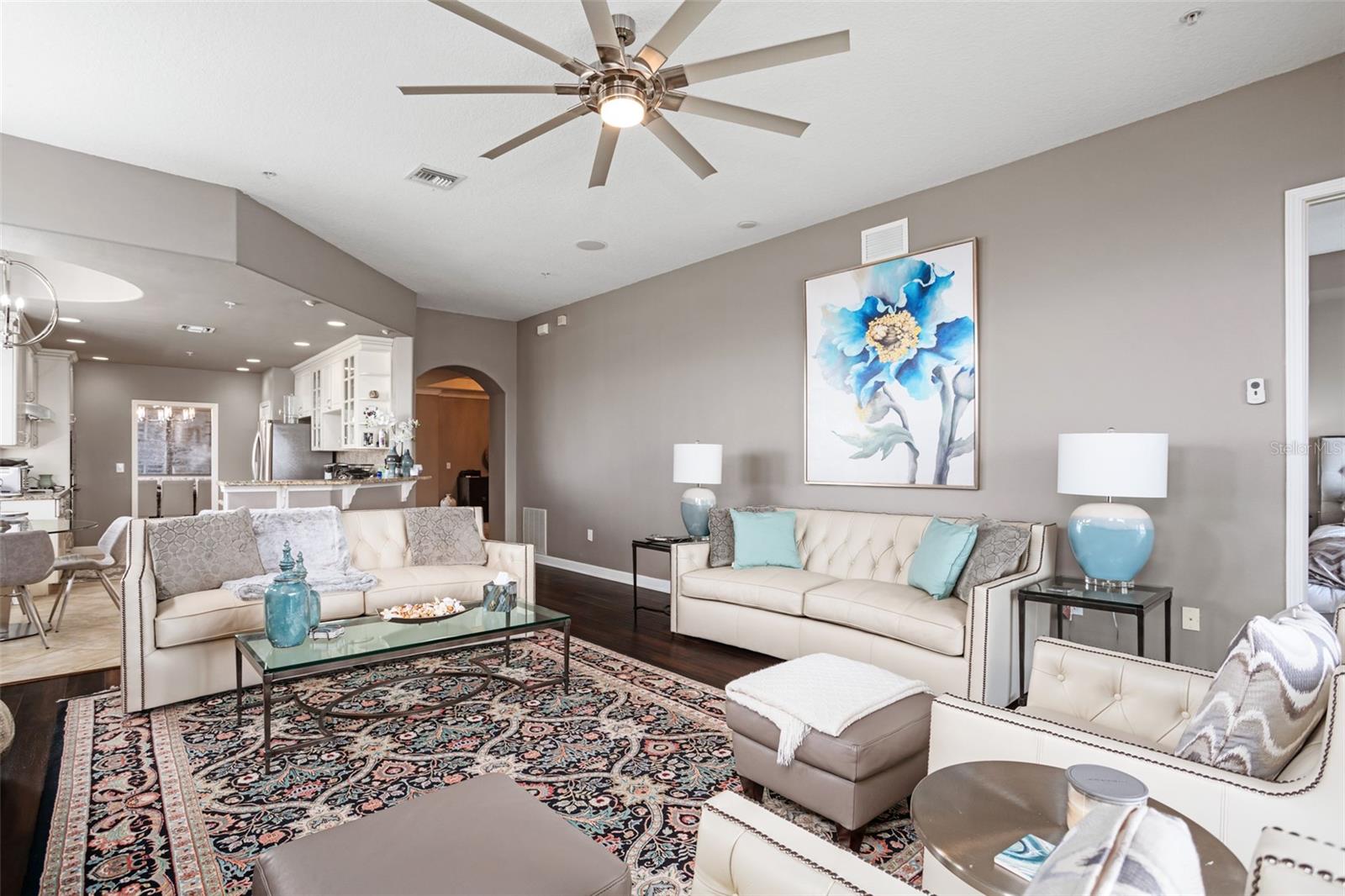 VIZCAYA HEIGHTS CONDO 08 - Residential Lease