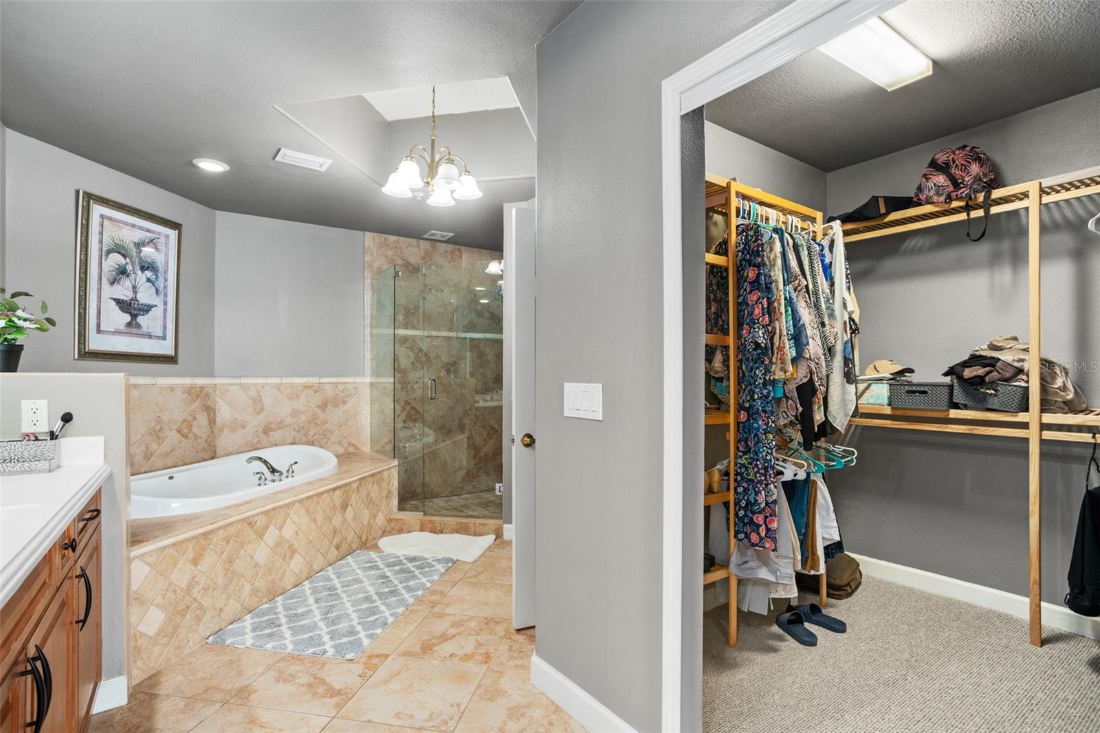 VIZCAYA HEIGHTS CONDO 08 - Residential Lease