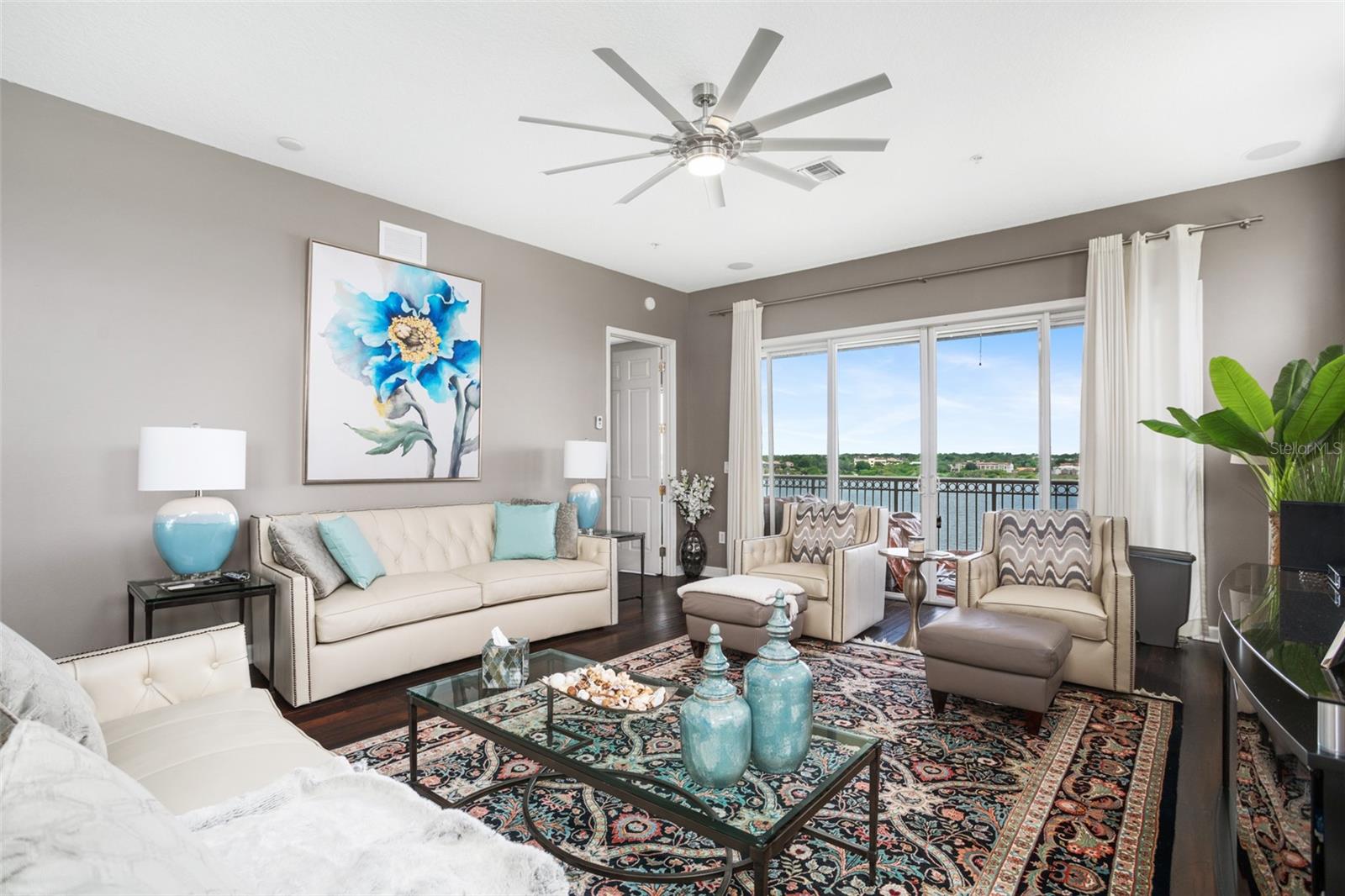 VIZCAYA HEIGHTS CONDO 08 - Residential Lease