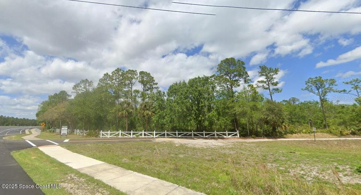 HUNTERS RDG SUB PH 1 UN 1 - Land