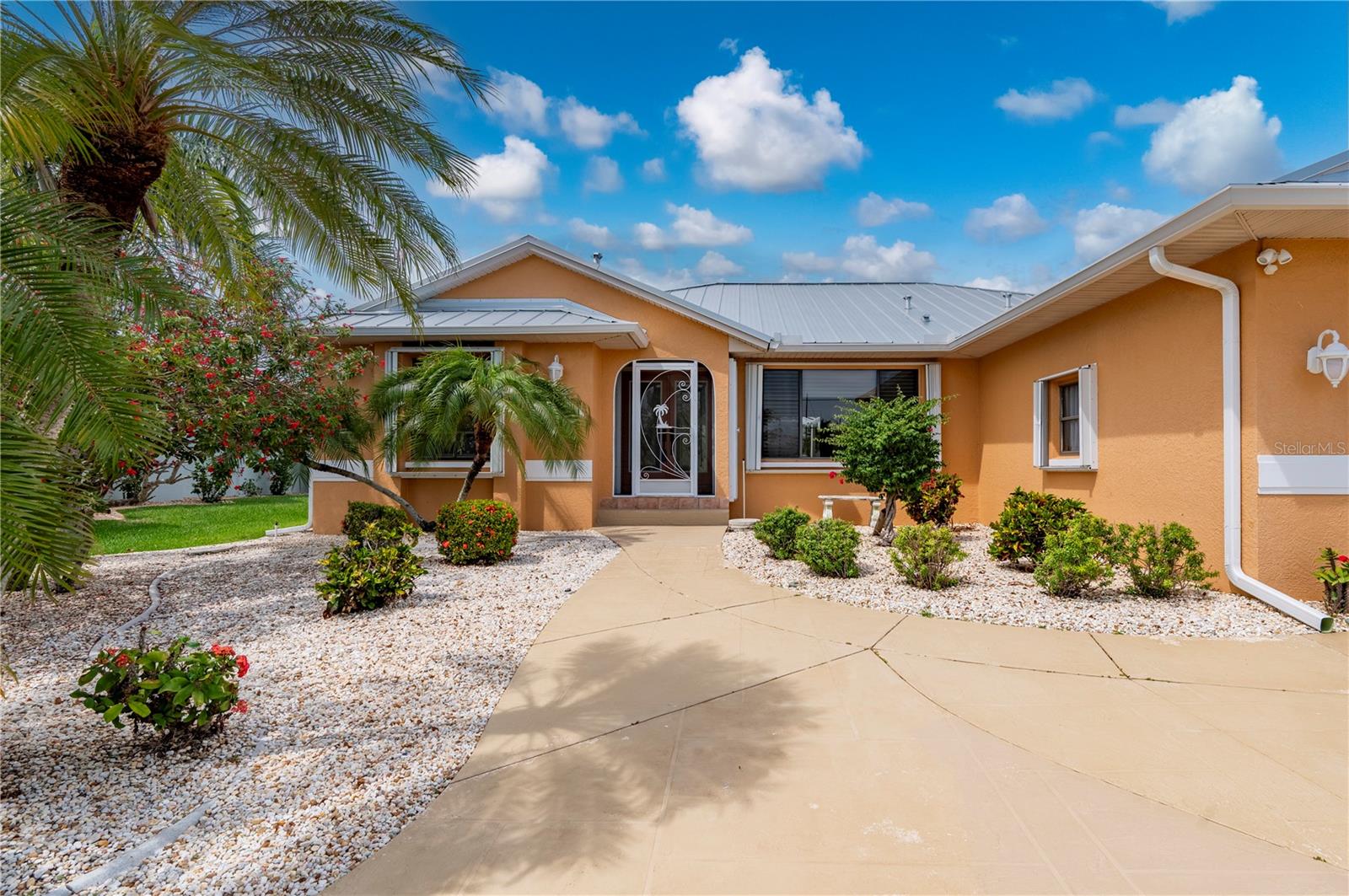 PUNTA GORDA ISLES SEC 14 - Residential