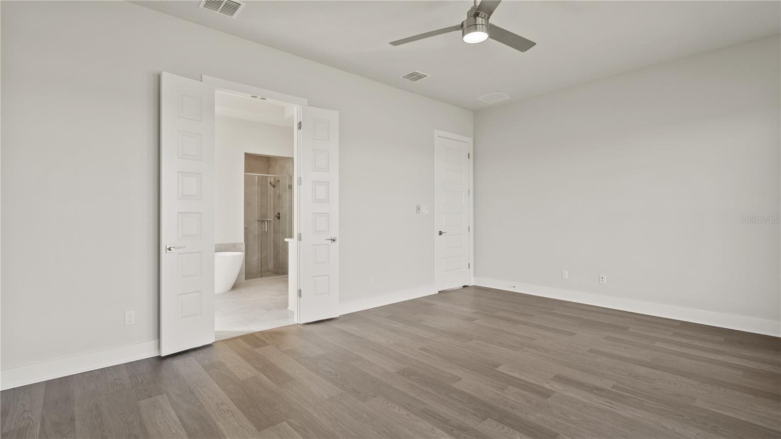 MAGNOLIA BAY SOUTH PHASE 1 - Residential