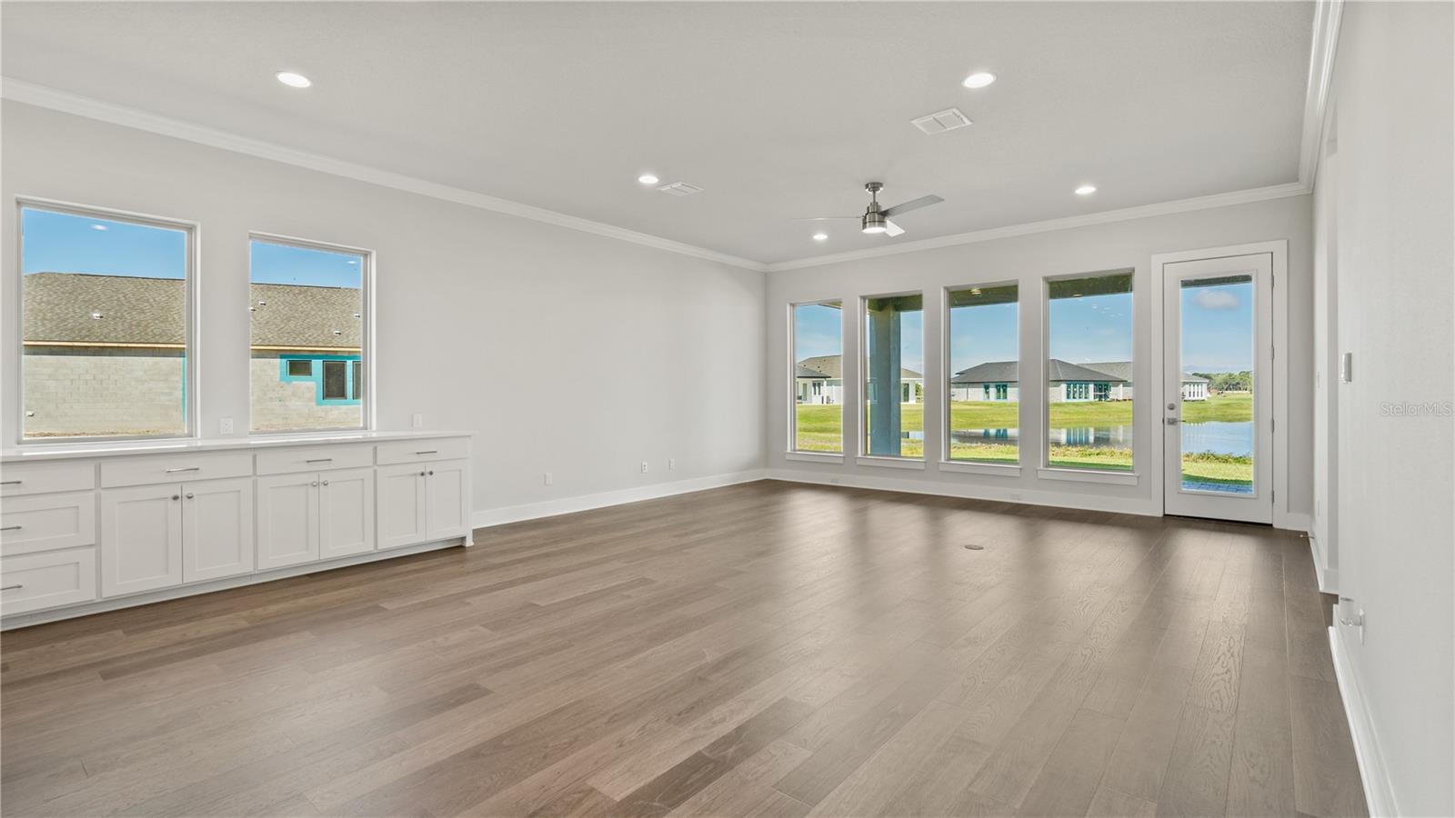 MAGNOLIA BAY SOUTH PHASE 1 - Residential