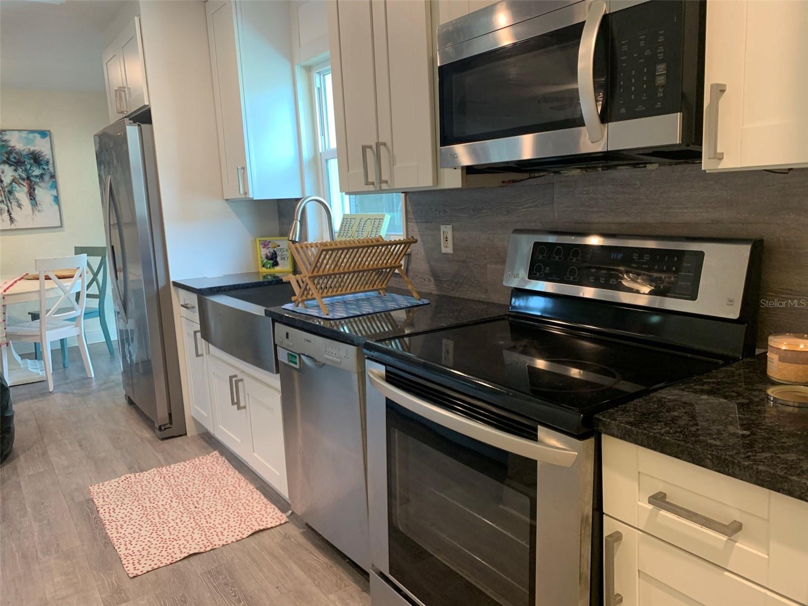 RIDGEWOOD ESTATES 08 ADD - Residential Lease