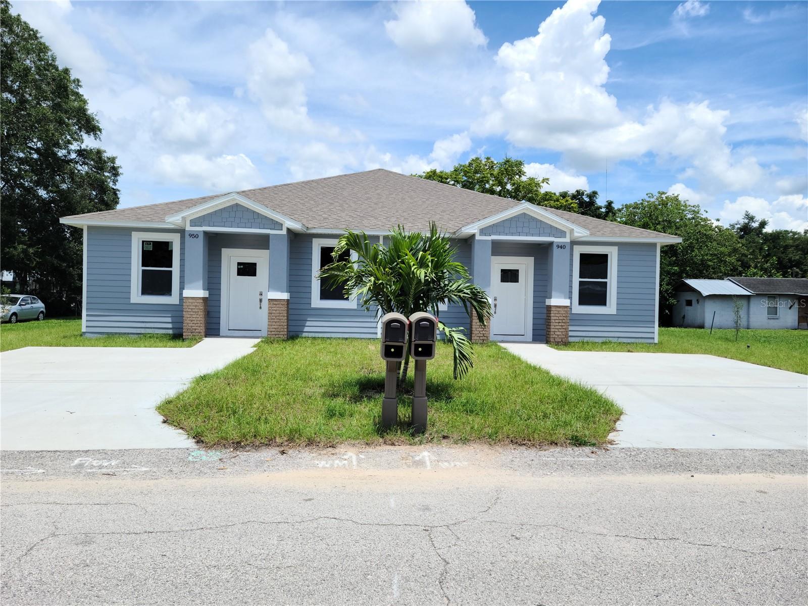 ~ 2020 BUILT, 4/2 Gorgeous Half Duplex for Lease in Bartow, Florida! ~ Enjoy 1,300 square feet of comfortable living! Features include modern wood-look porcelain tiling, 9 foot 4 inch ceilings throughout, inside utility closet (fits stackable model washer/dryer), walk-in closets, generous size kitchen with solid wood cabinetry and soft close hinges/drawers, brand new appliances, Quartz countertops and 42 inch upper cabinets, recessed LED lighting throughout the home and a serene/neutral color scheme. Both bathrooms boast Quartz countertops and cast iron tubs featuring tub to ceiling porcelain tiling. Lawn care is included and this is also a pet friendly property. ***IMPORTANT: WE DO NOT ADVERTISE OUR PROPERTIES FOR RENT ON CRAIGSLIST. IF YOU SEE THIS PROPERTY ADVERTISED ON CRAIGSLIST, PLEASE FLAG THE LISTING AND CONTACT OUR OFFICE IMMEDIATELY.***