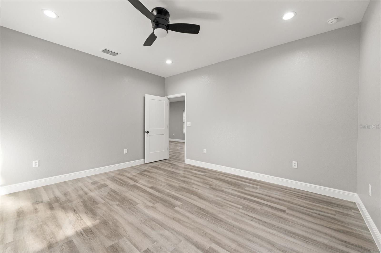 WILLISTON HYLNDS GOLF & C CLUB ESTATE - Residential