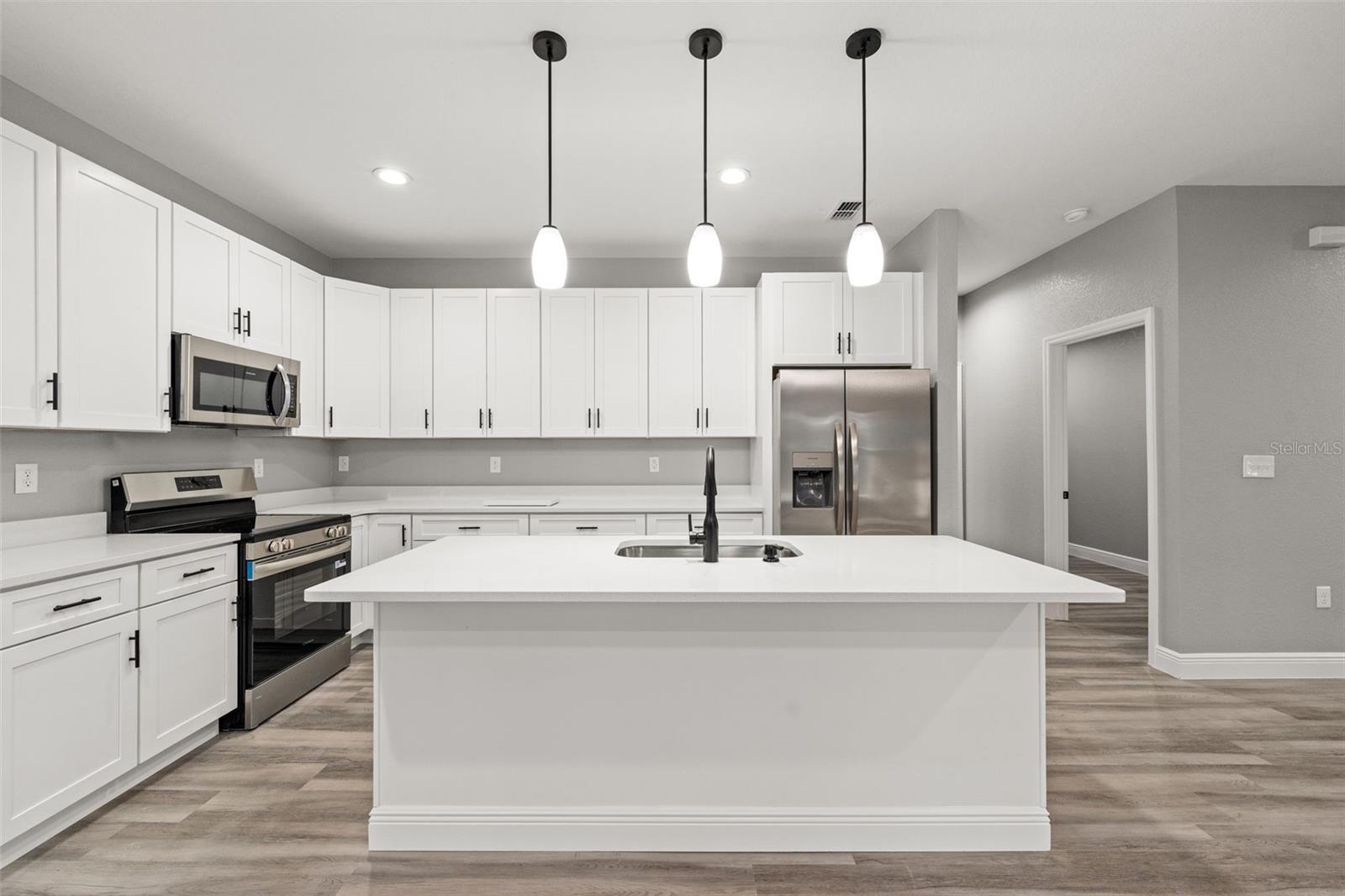 WILLISTON HYLNDS GOLF & C CLUB ESTATE - Residential