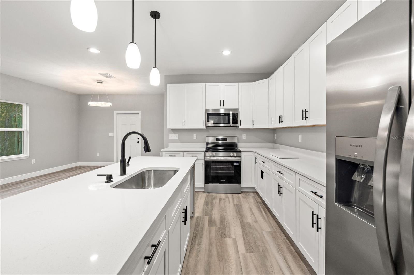 WILLISTON HYLNDS GOLF & C CLUB ESTATE - Residential