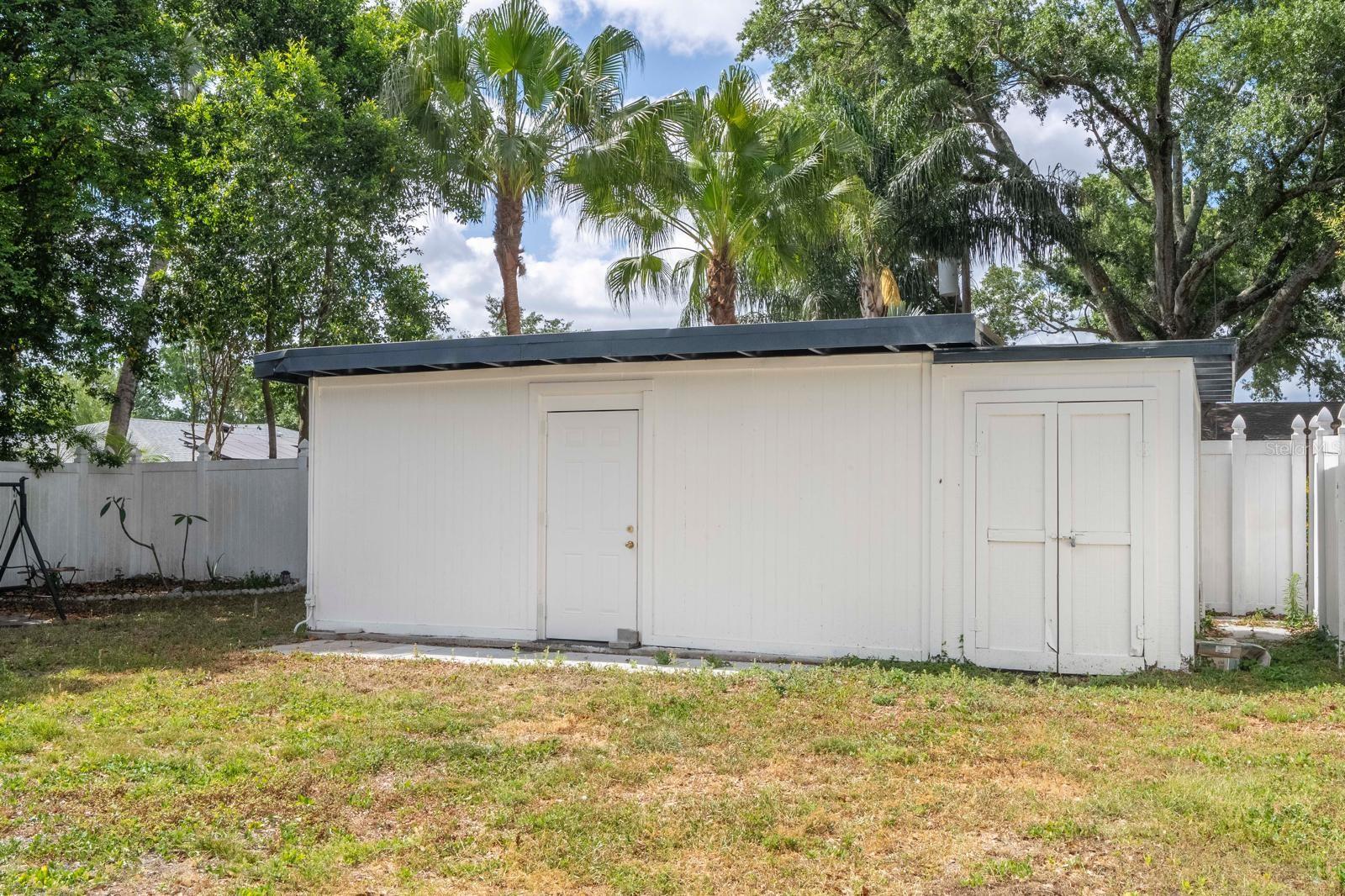 FERNWAY - Residential Lease