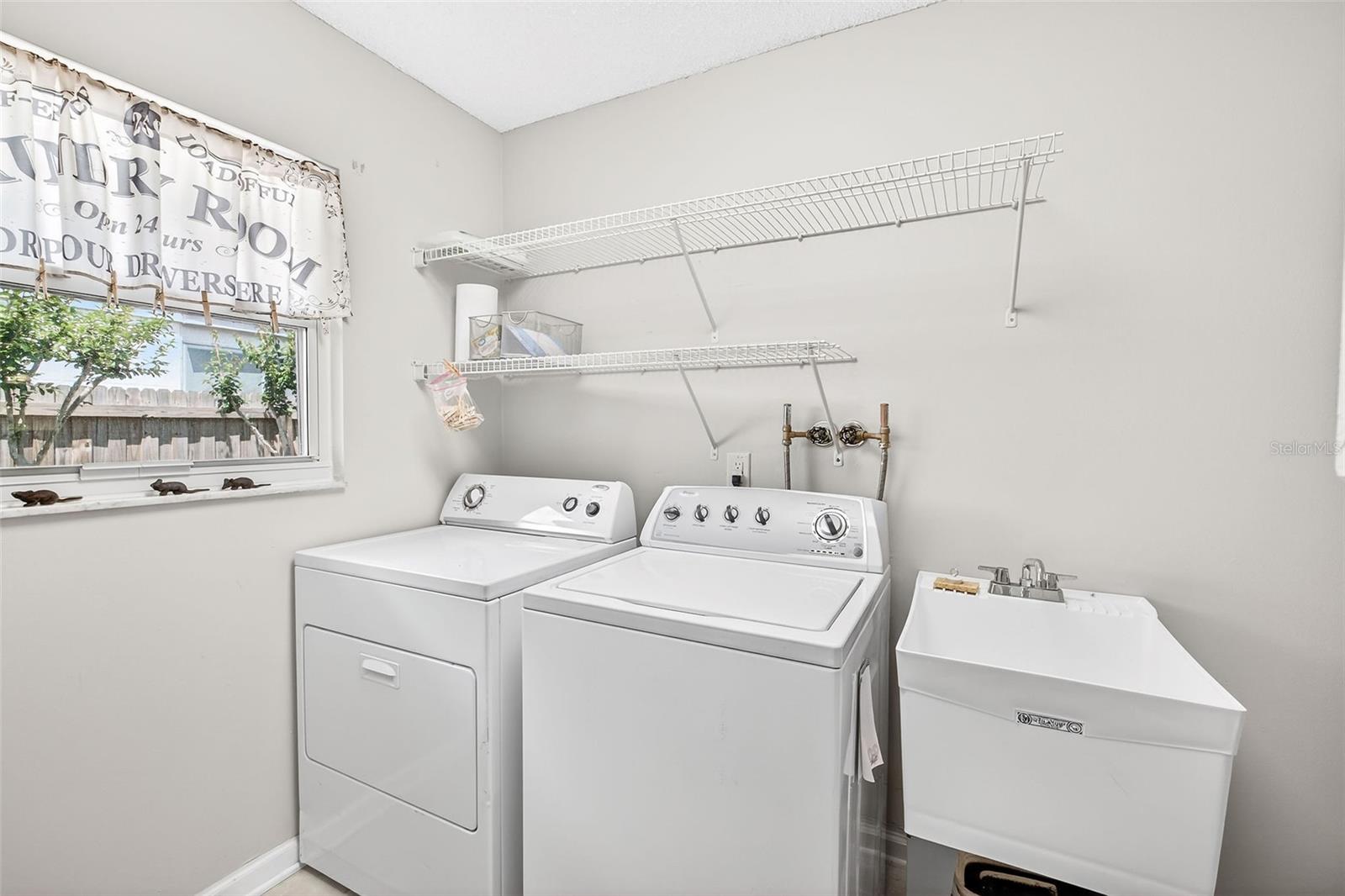 WINTER WOODS UNIT 01 - Residential