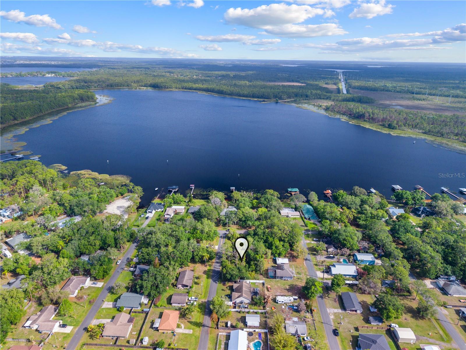 OAKWOOD SHORES - Land