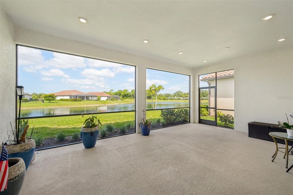 Photo of 6203 Grandview Hill Court, Bradenton, FL 34203 (MLS # A4689498)