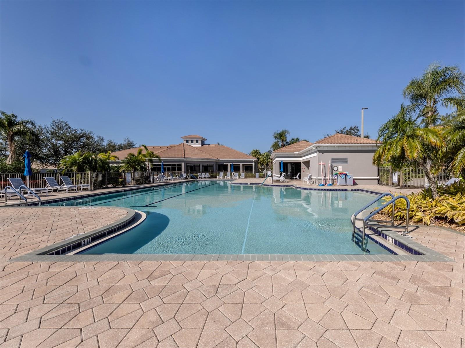 LAKERIDGE FALLS PH 1B - Residential