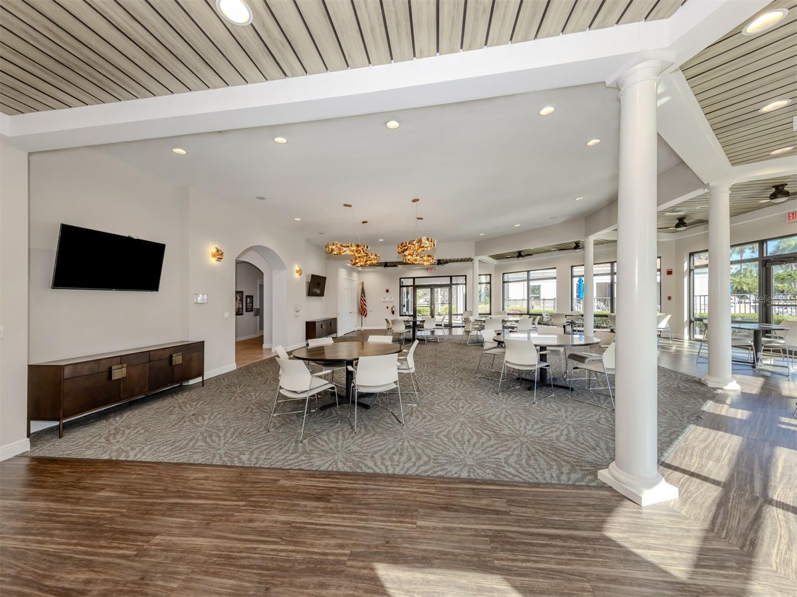 LAKERIDGE FALLS PH 1B - Residential