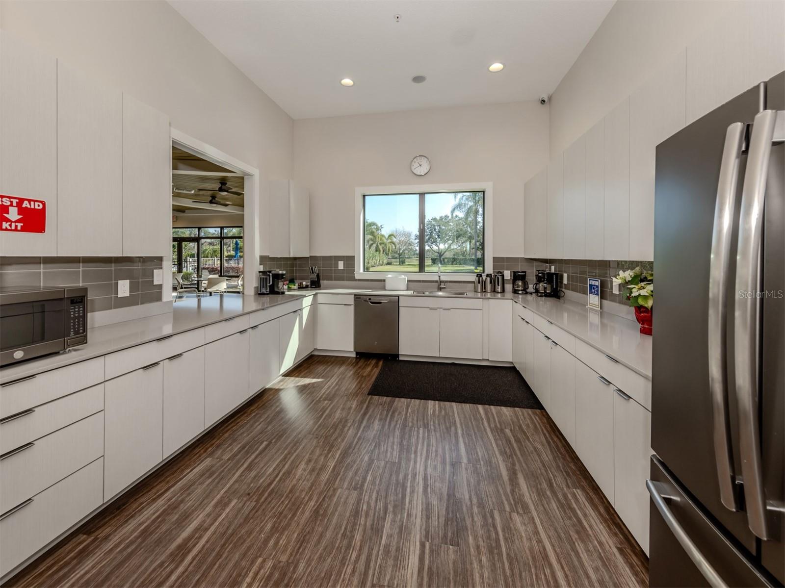 LAKERIDGE FALLS PH 1B - Residential