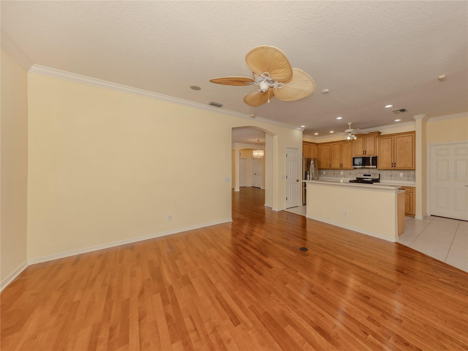 LAKERIDGE FALLS PH 1B - Residential