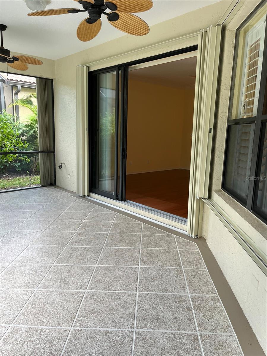 LAKERIDGE FALLS PH 1B - Residential