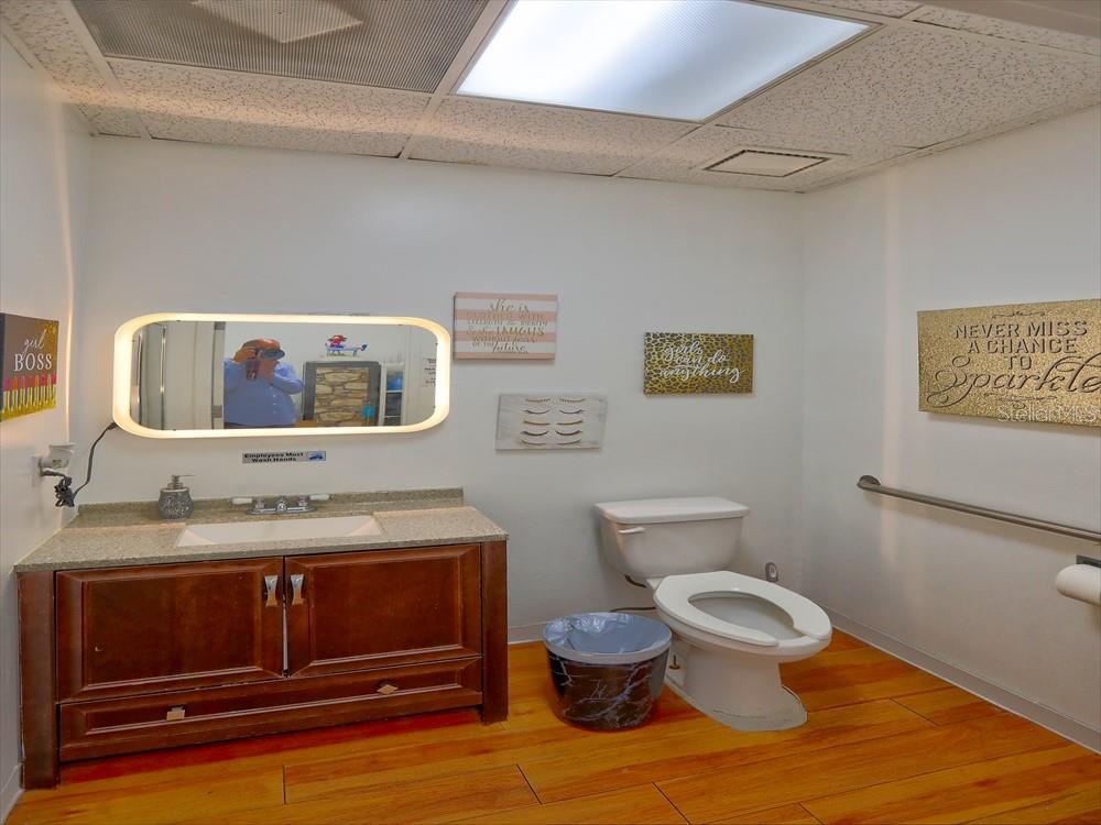 R J HANSELS SUB - Commercial Sale