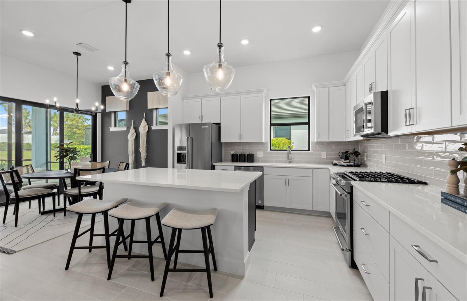 TALON PRESERVE ON PALMER RANCH - Residential