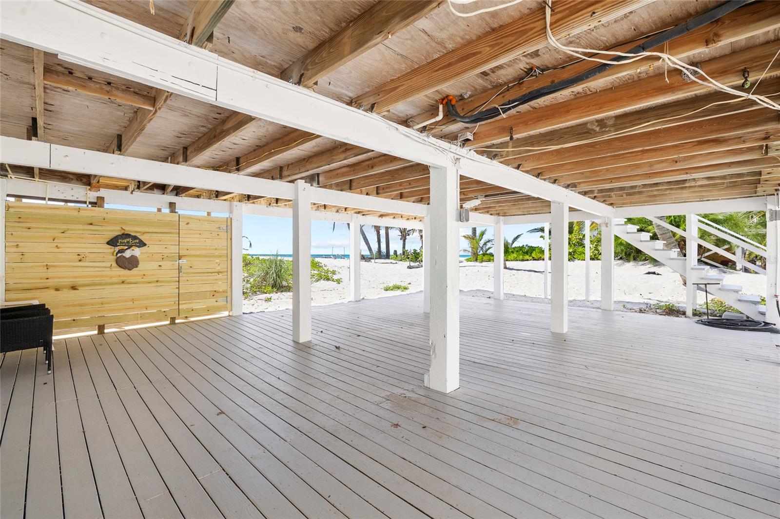 GULF ESTATES - Residential