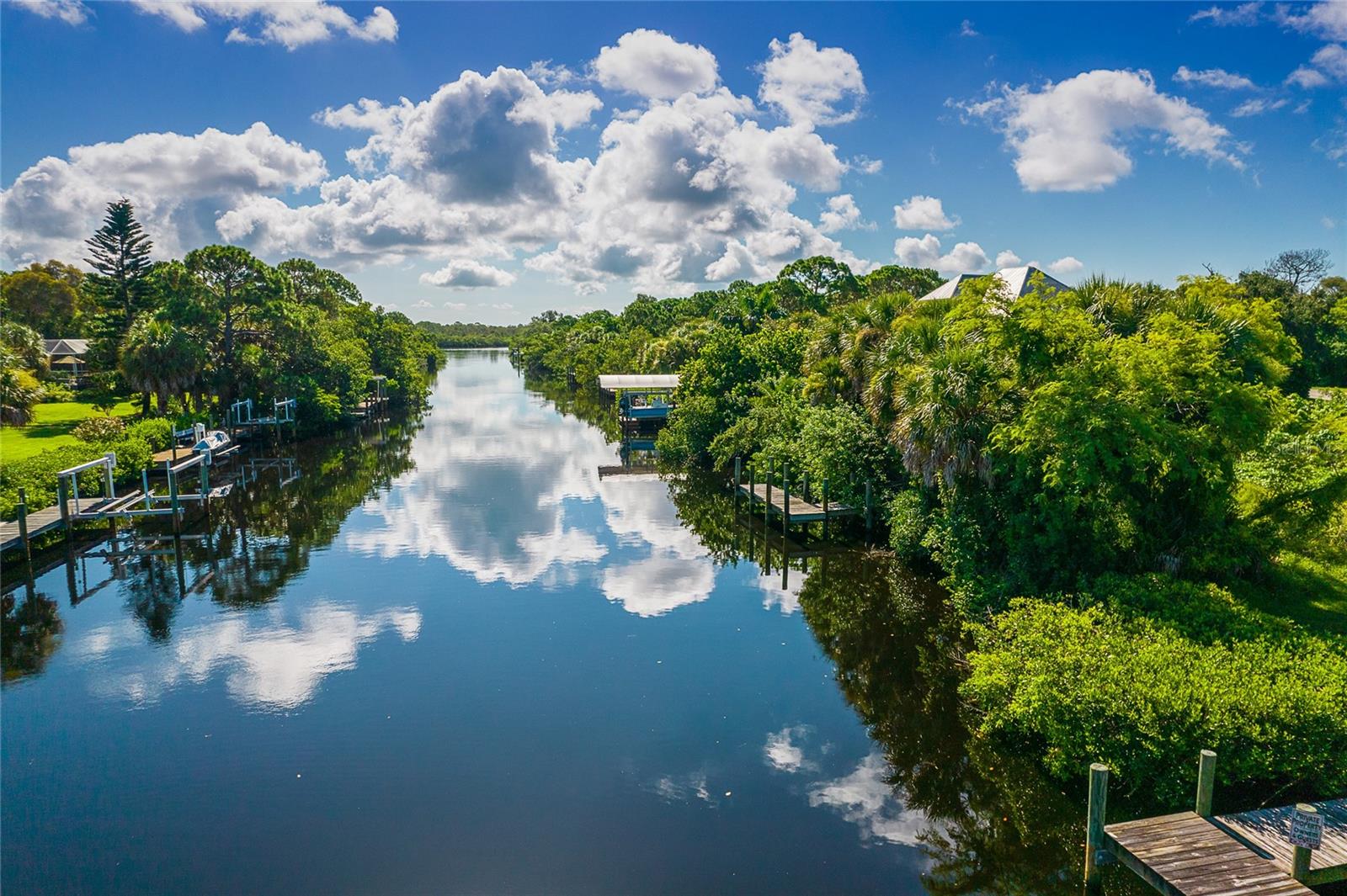 10160 CREEKSIDE DRIVE