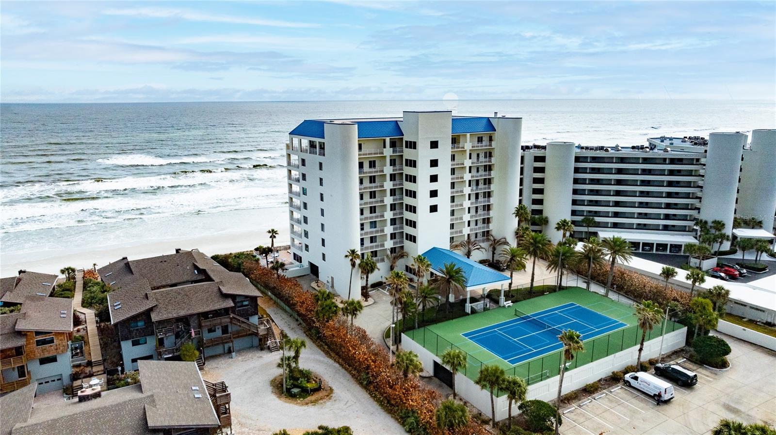 SURF & RACQUET CLUB CONDO - Residential