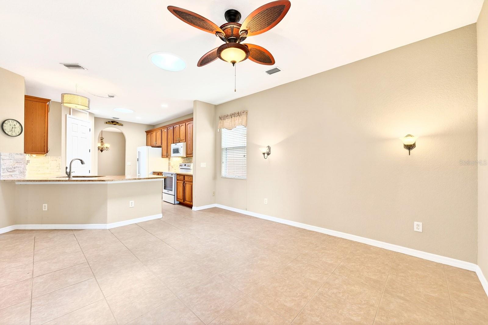 PORT ORANGE LANDINGS PH 01 - Residential