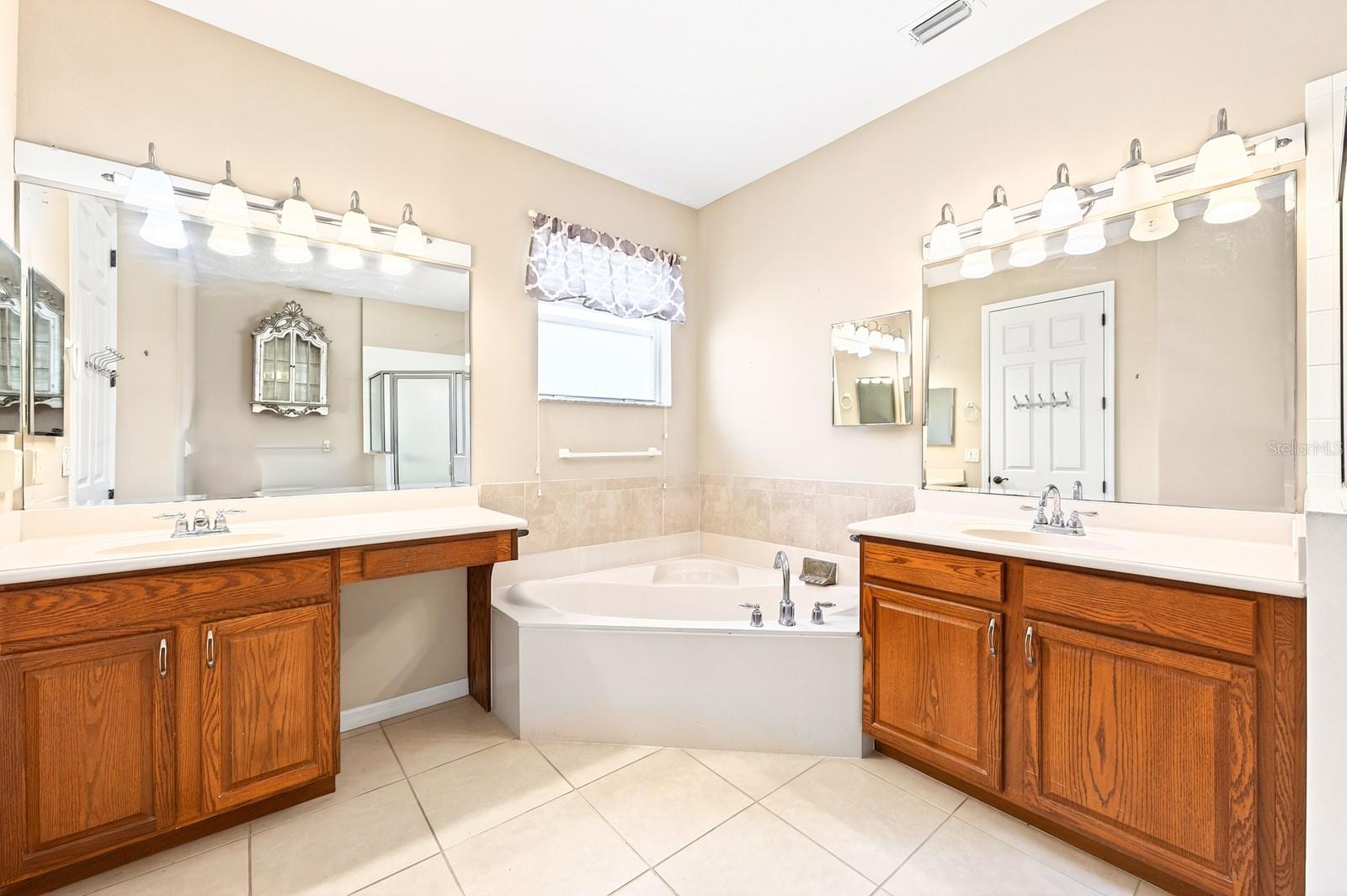 PORT ORANGE LANDINGS PH 01 - Residential