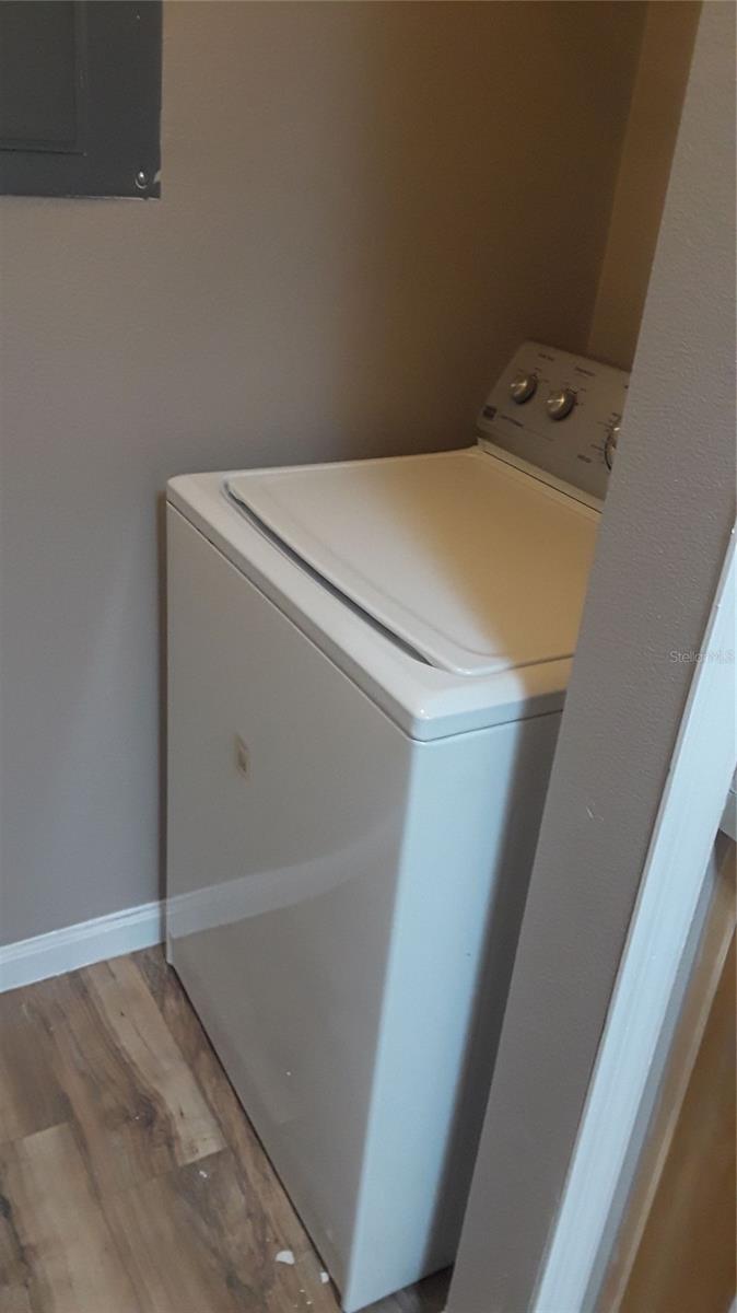 COURTNEY LNDG - Residential