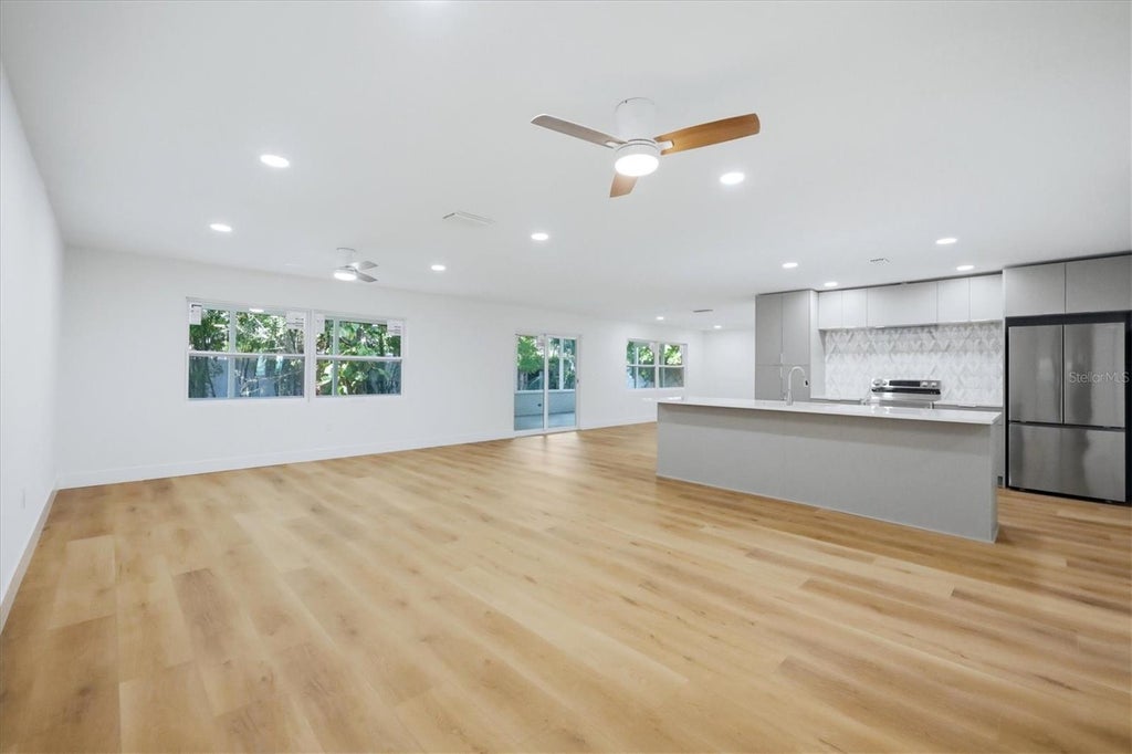 Photo of 4803 21st Avenue W, Bradenton, FL 34209 (MLS # A4705781)