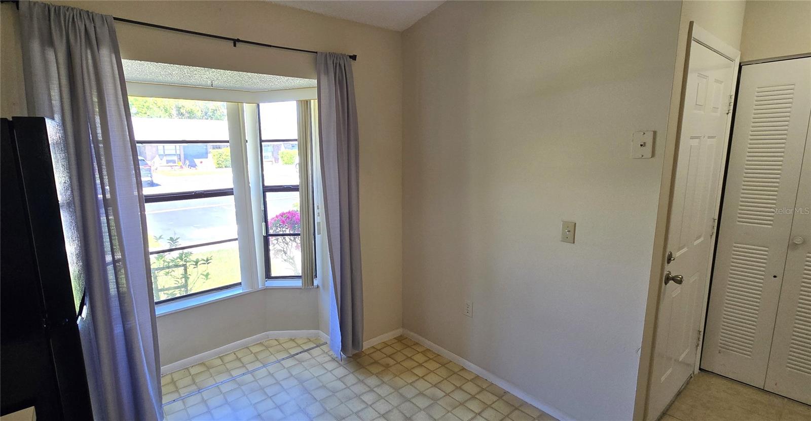 KING OAK VILLAS PH 1 1ST ADD - Residential