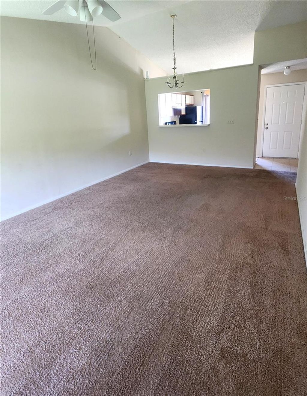 Photo of 2781 King Oak Circle, Saint Cloud, FL 34769 (MLS # S5135456)