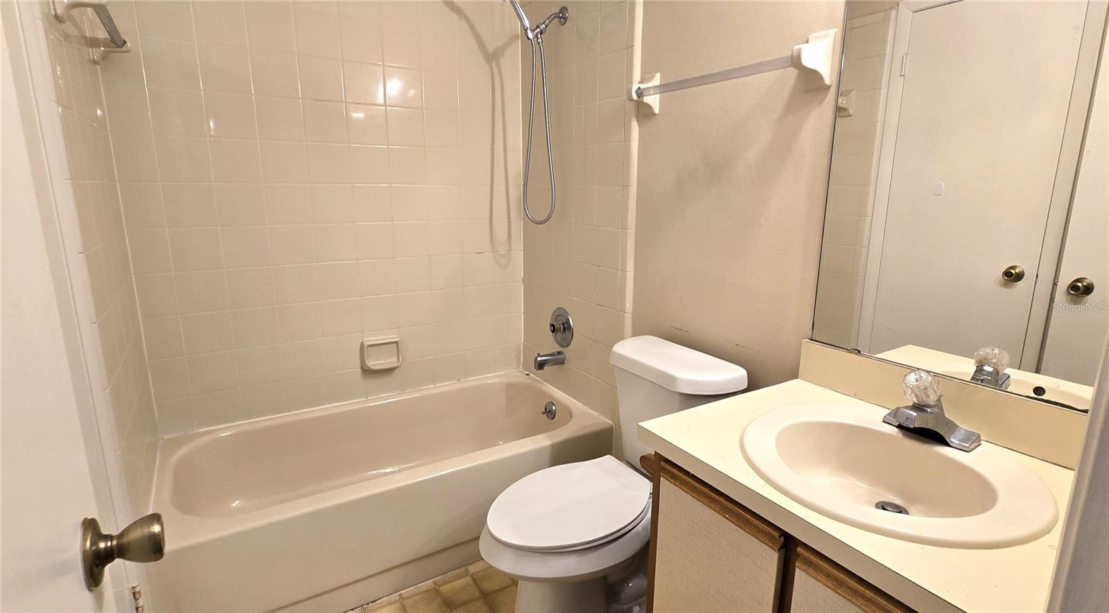 KING OAK VILLAS PH 1 1ST ADD - Residential