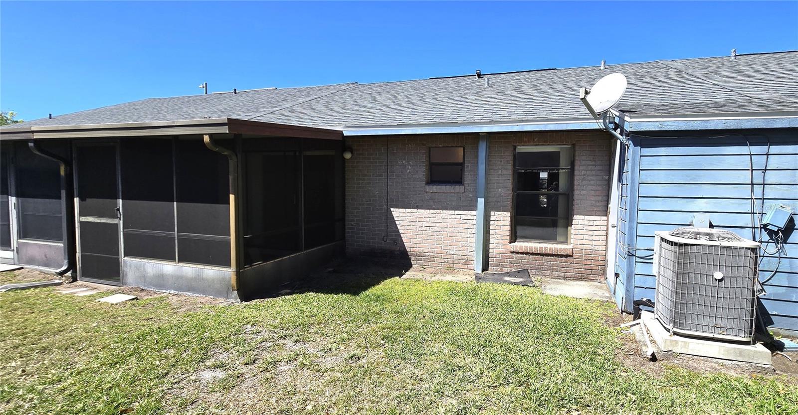 KING OAK VILLAS PH 1 1ST ADD - Residential