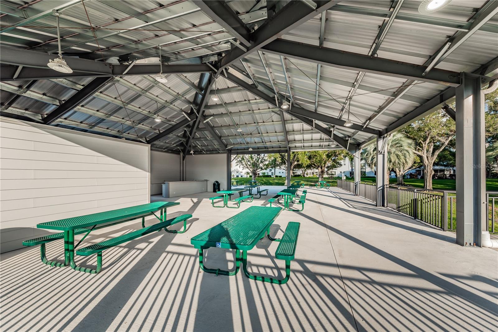 ON TOP OF THE WORLD - Residential Lease