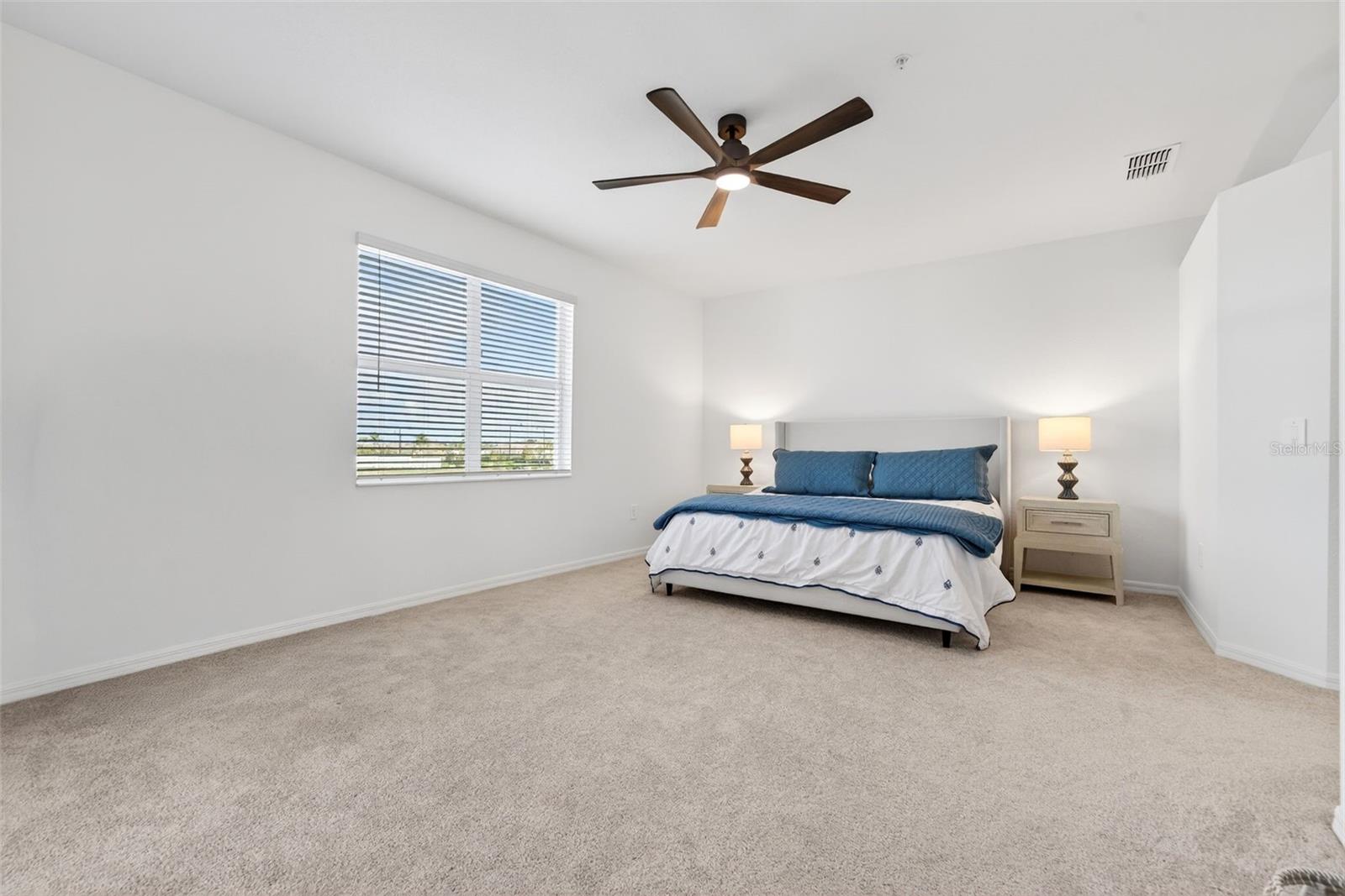 COACH HOMES II AT WELLEN PARK - Residential