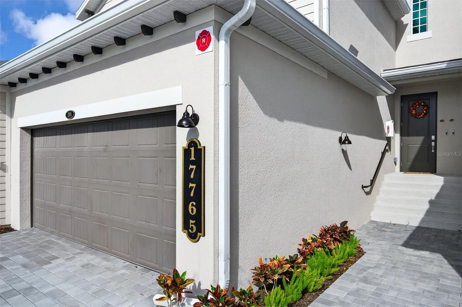 COACH HOMES II AT WELLEN PARK - Residential