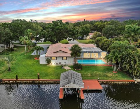 2401 ROBERTA LANE CLEARWATER FL 33764
