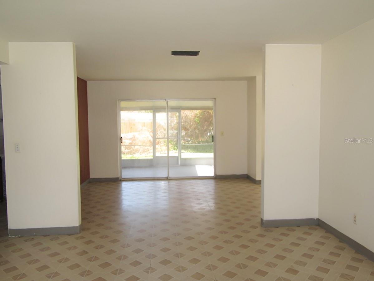 POINSETTIA VILLAGE - Residential